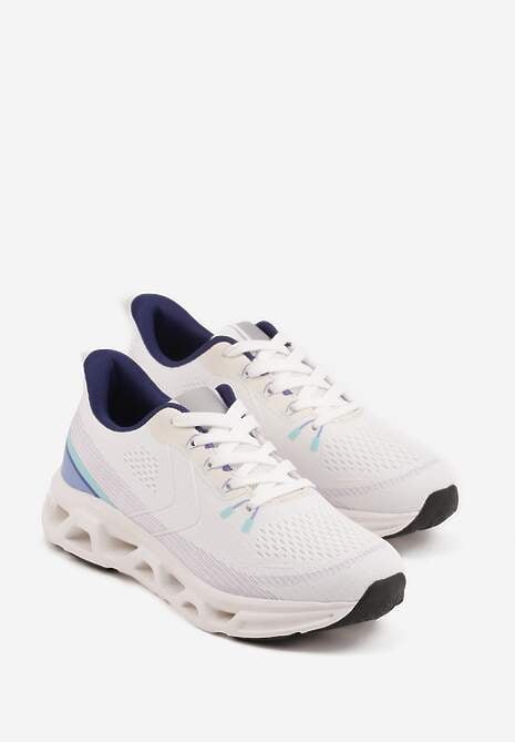 Białe Siateczkowe Buty Sportowe na Podeszwie z Otworami Quilvia 5