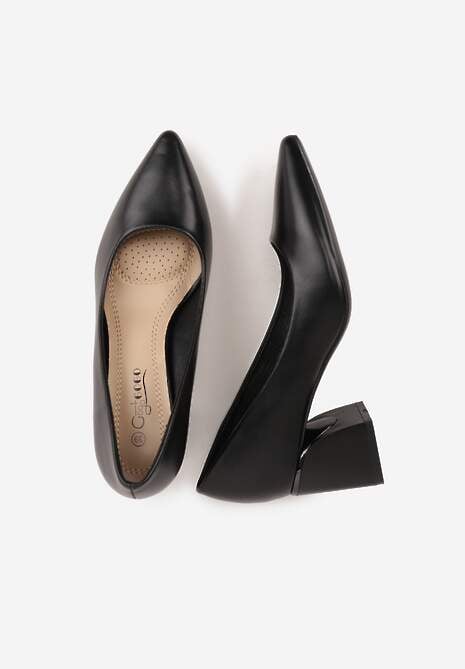 Czarne Czółenka na Stożkowym Słupku o Nicud 6