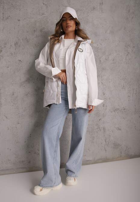 Biała Długa Kamizelka Pikowana z Nieodpinanym Kapturem Ozdobiona Naszywką Kasseda 4