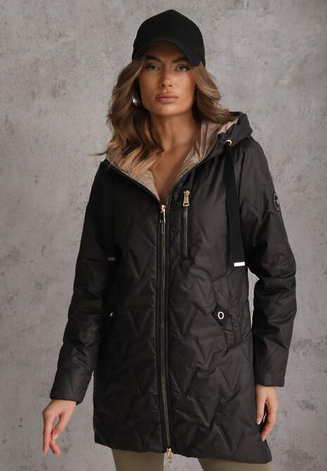 Czarna Długa Kurtka Parka Pikowana z Kapturem Ozdobiona Aplikacją Rossea 4