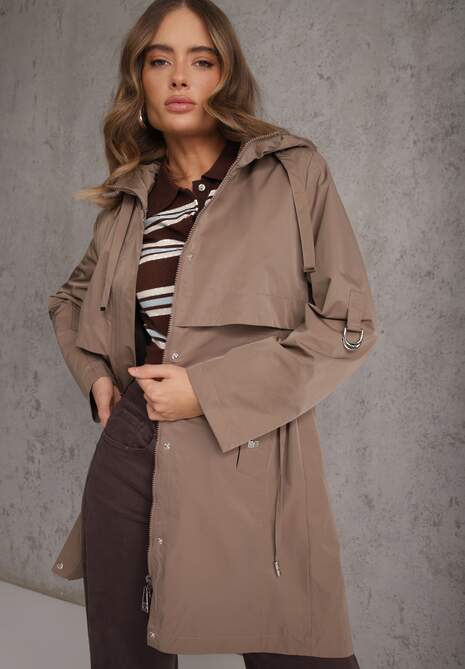 Ciemnobeżowa Kurtka Przejściowa Typu Parka z Odpinanym Kapturem Ozdobiona Sznurkami Fallaiah