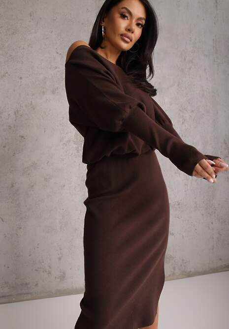 Brązowa Nietoperzowa Sukienka z Dzianiny z Wiskozą z Dekoltem w Łódkę Yuzoma
