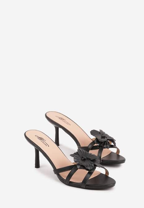 Czarne Klapki na Szpilce z Ozdobnym Kwiatkiem Brialora 5
