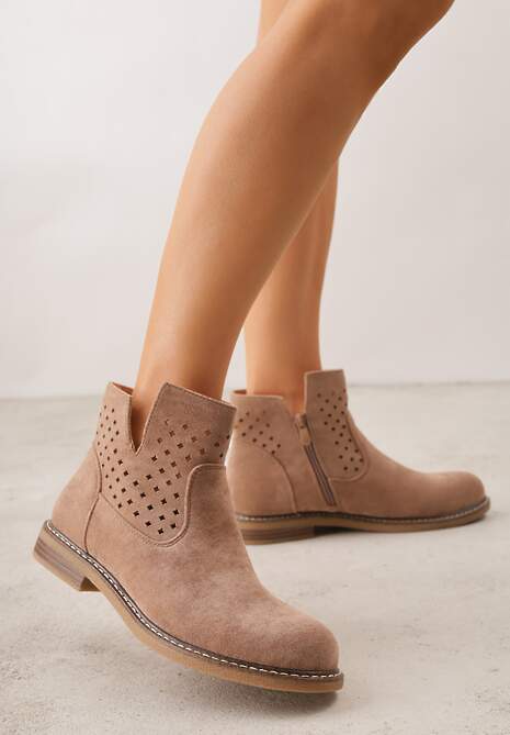 Ciemnobeżowe Ażurowe Botki na Płaskiej Podeszwie ze Skórzaną Wkładką Terilara