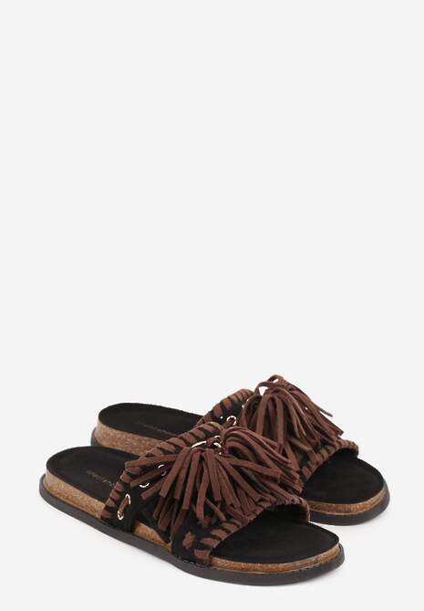 Czarne Klapki Boho z Ozdobnymi Frędzlami Samsonitta 5