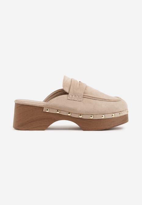 Beżowe Klapki Drewniaki o Fasonie Loafersów z Ozdobnymi Nitami Sargita 4