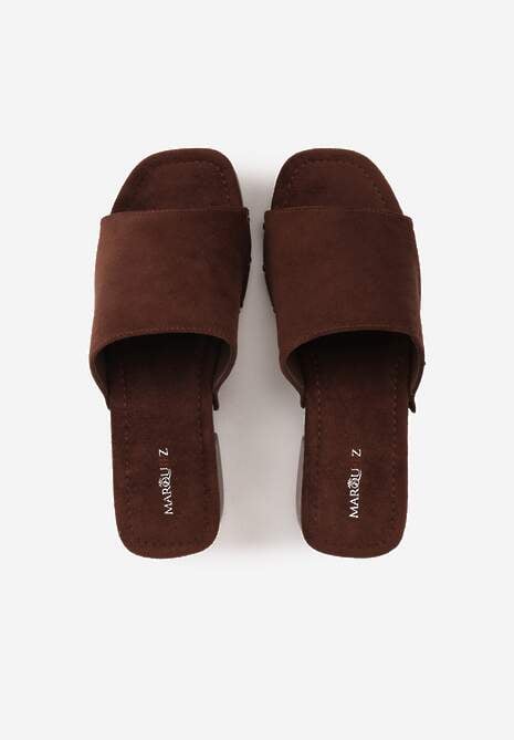 Brązowe Klapki w Stylu Drewniaków z Nitami na Klockowym Obcasie Junikofa 6