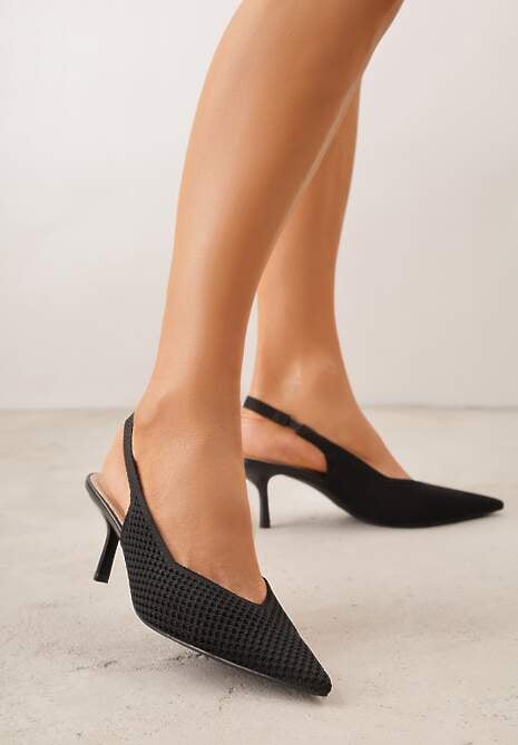 Czarne Sandały Slingback z Ażurową Cholewką i Szpiczastym Noskiem Beethovia