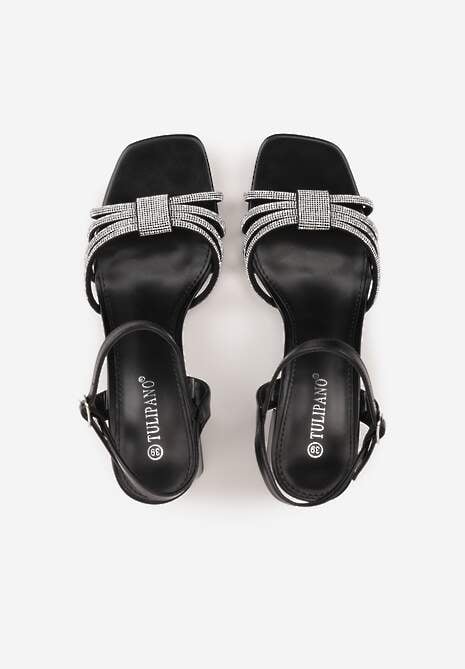 Czarne Sandały Ozdobione Paskami z Cyrkoniami i Kwadratowym Obcasie Zitalia 6