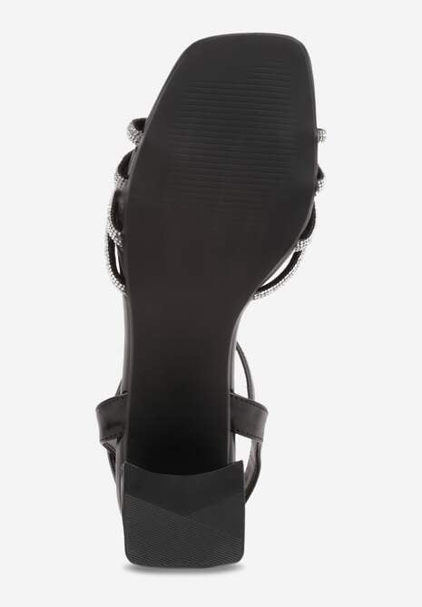Czarne Sandały Ozdobione Paskami z Cyrkoniami i Kwadratowym Obcasie Zitalia 7