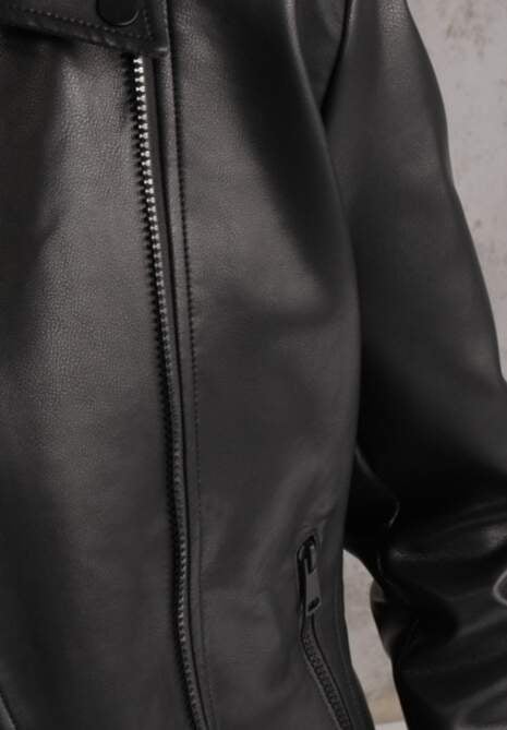 Czarna Taliowana Kurtka Ramoneska z Suwakami na Mankietach Leanelora 5