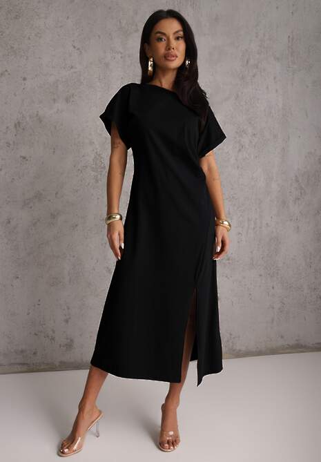 Czarna Rozkloszowana Sukienka Zdobiona Drapowaniem w Talii i Rozcięciem Uziola 4