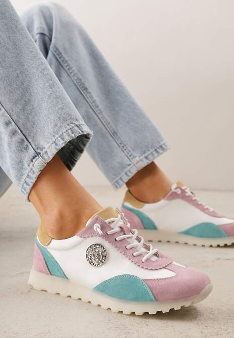 Biało-Fioletowe Sneakersy ze Skórzaną Wkładką Ozdobione Metaliczną Aplikacją Tidina