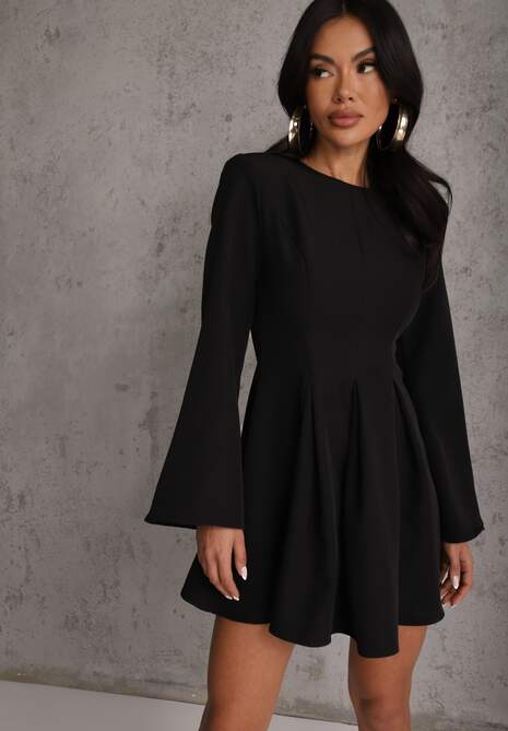 Czarna Rozkloszowana Sukienka VICES z Rozszerzanymi Rękawami Natileza
