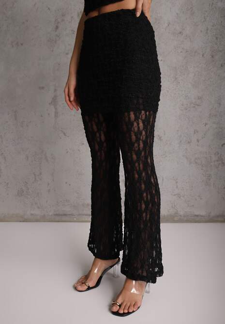 Czarny Komplet z Koronki Top Halter i Spodnie Zdobione Wszytą Spódnicą Celanix 5