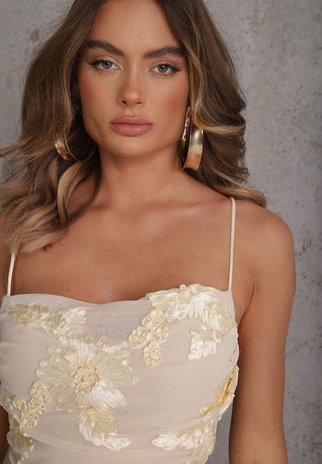 Beżowa Wieczorowa Sukienka z Siateczki z Gorsetowym Wiązaniem na Plecach Cezenna 5