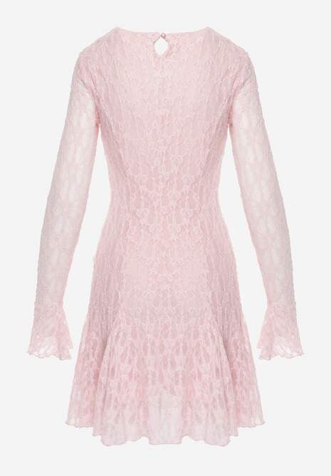 Różowa Sukienka z Koronki Ozdobiona Rozkloszowanymi Rękawami Cinalata 7
