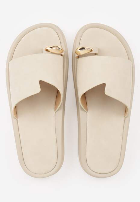 Beżowe Klapki Japonki Ozdobione Aplikacją na Palcu Noevianna 6