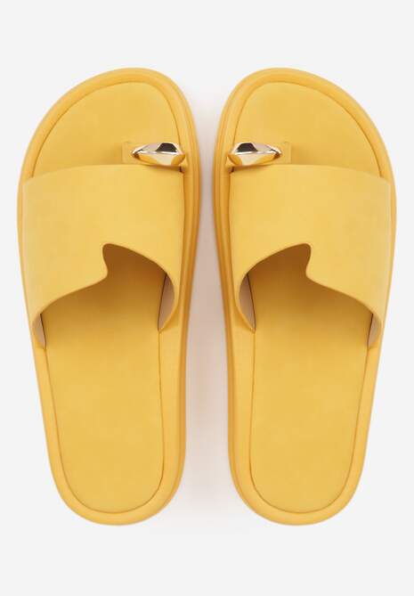Żółte Klapki Japonki Ozdobione Aplikacją na Palcu Noevianna 6