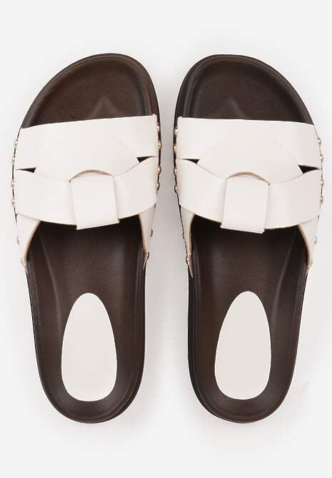 Białe Klapki z Przekładanymi Paskami i Ozdobnymi Nitami Talysha 6
