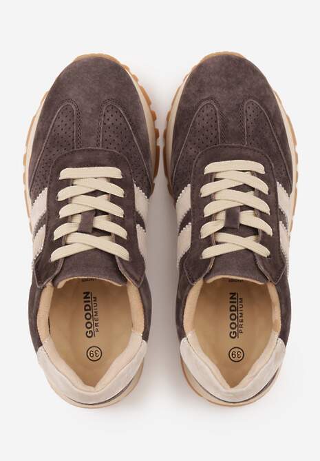 Brązowe Sneakersy z Zamszu Naturalnego z Ozdobnymi Paskami i Perforacją Ravinelle 6