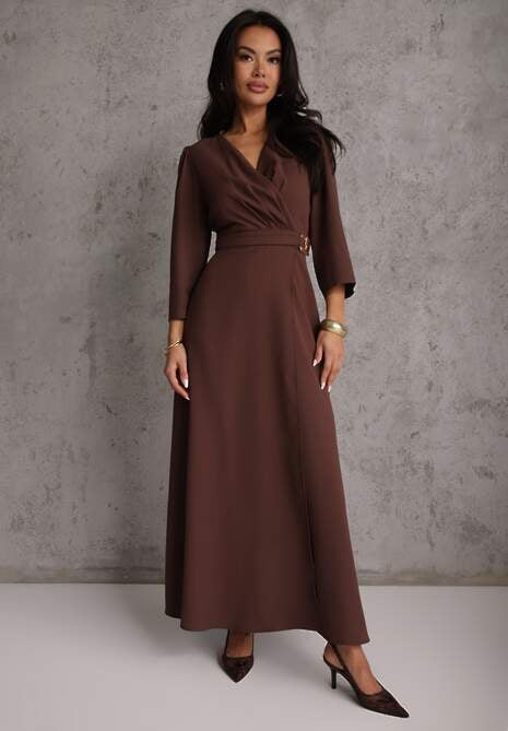 Brązowa Elegancka Sukienka o Kopertowym Kroju Zdobiona Aplikacją w Talii Zilendra