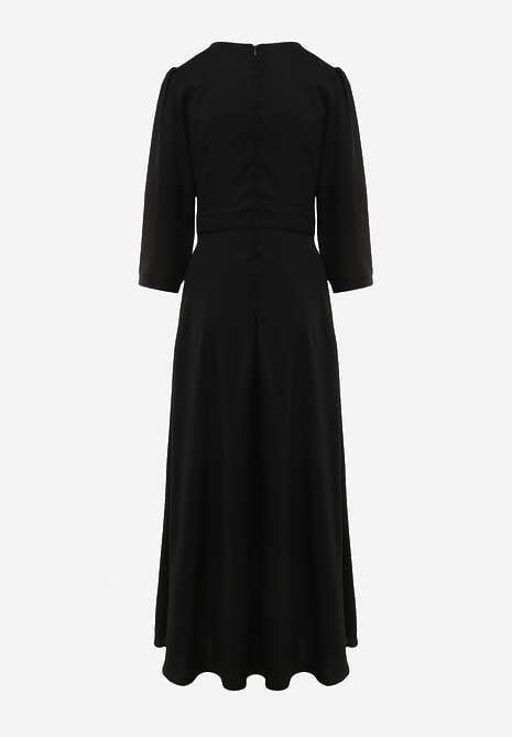 Czarna Elegancka Sukienka o Kopertowym Kroju Zdobiona Aplikacją w Talii Zilendra 7
