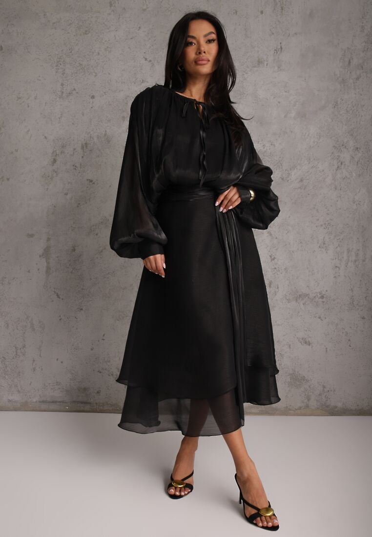 Czarna Rozkloszowana Sukienka Wieczorowa z Szyfonowej Tkaniny Amanna