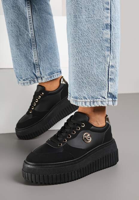 Czarne Sneakersy Vices na Platformie z Tłoczeniem Ozdobione Metaliczną Aplikacją Eriri 4
