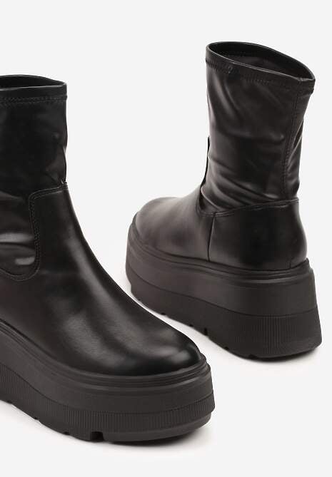 Czarne Botki Vices w Stylu Tech Gothic na Platformie Niorna 6