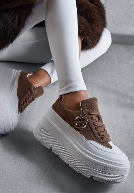 Brązowo-Białe Chunky Sneakersy Vices na Platformie z Okrągłym Detalem Sedvira