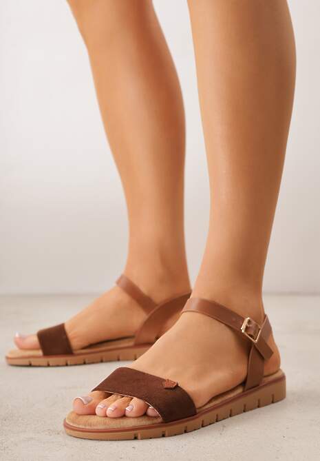 Brązowe Sandały VICES w Stylu Basic z Paskiem z Klamerką Loretha