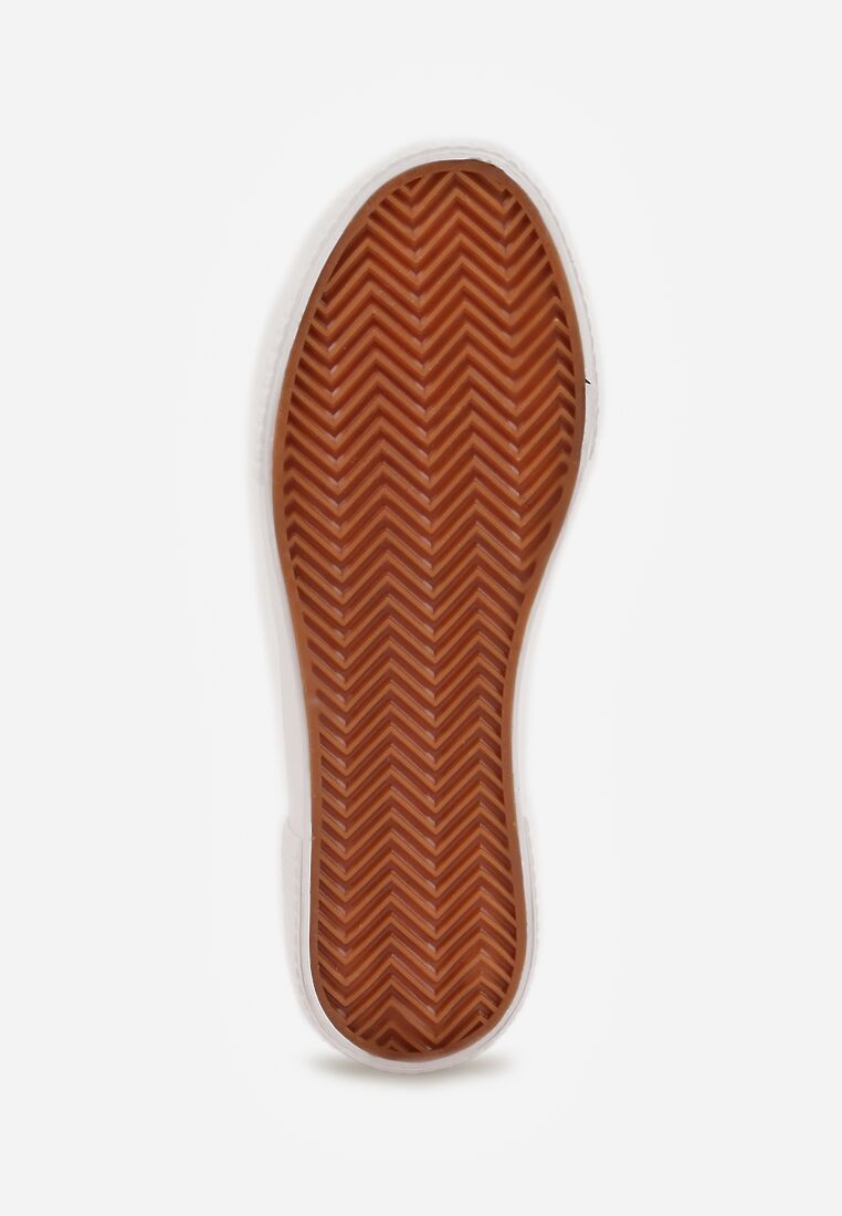 Białe Trampki VICES na Żłobionej Platformie Zdobione Trójkątną Aplikacją Lorerina 7