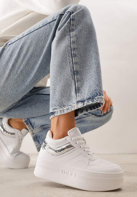 Biało-Srebrne Sneakersy VICES na Platformie Ozdobione Tłoczonym Napisem Berolla