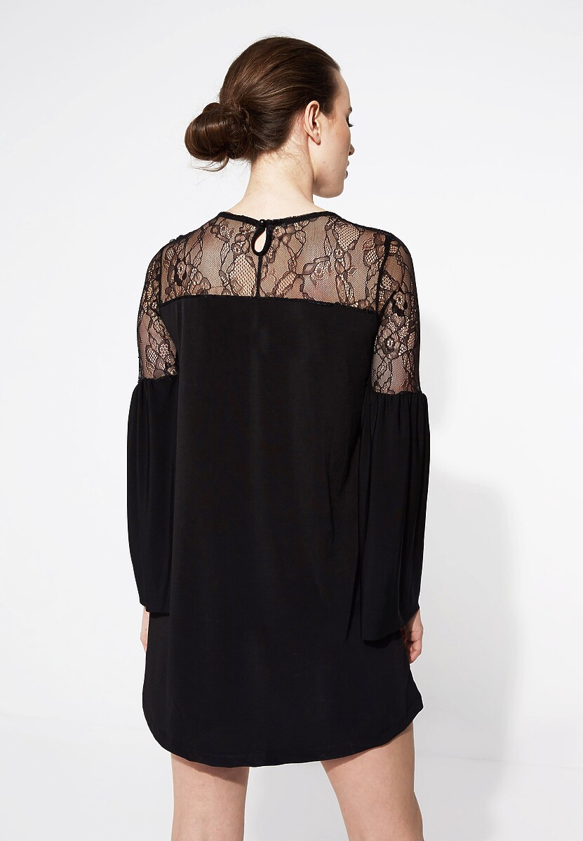 Czarna Sukienka Lace Underground 2