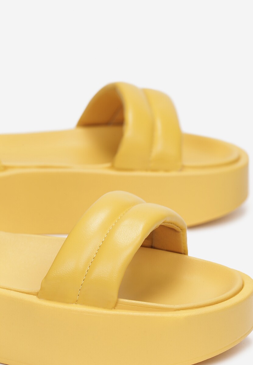 Żółte Sandały Larimisia
