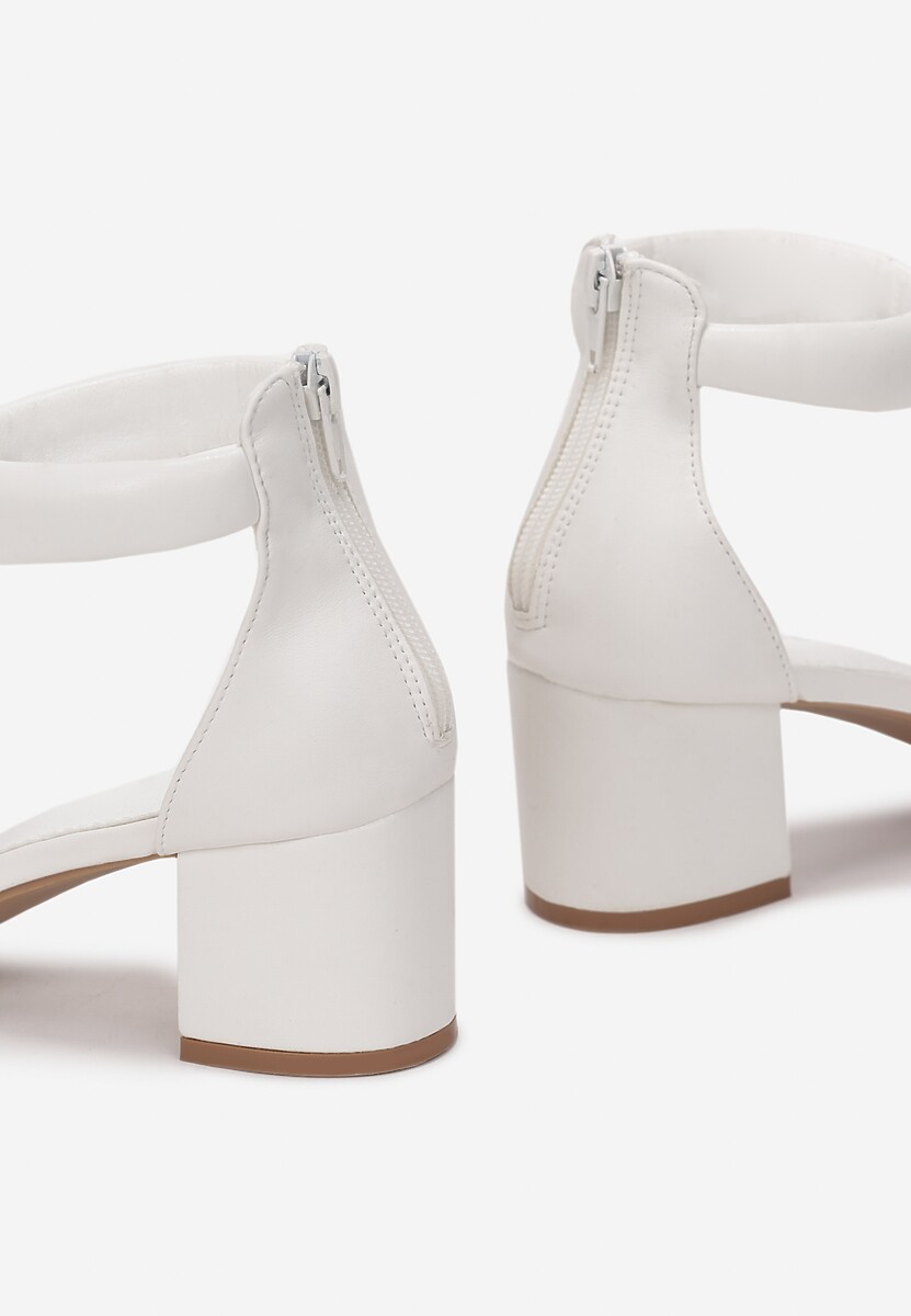 Białe Sandały Timehe