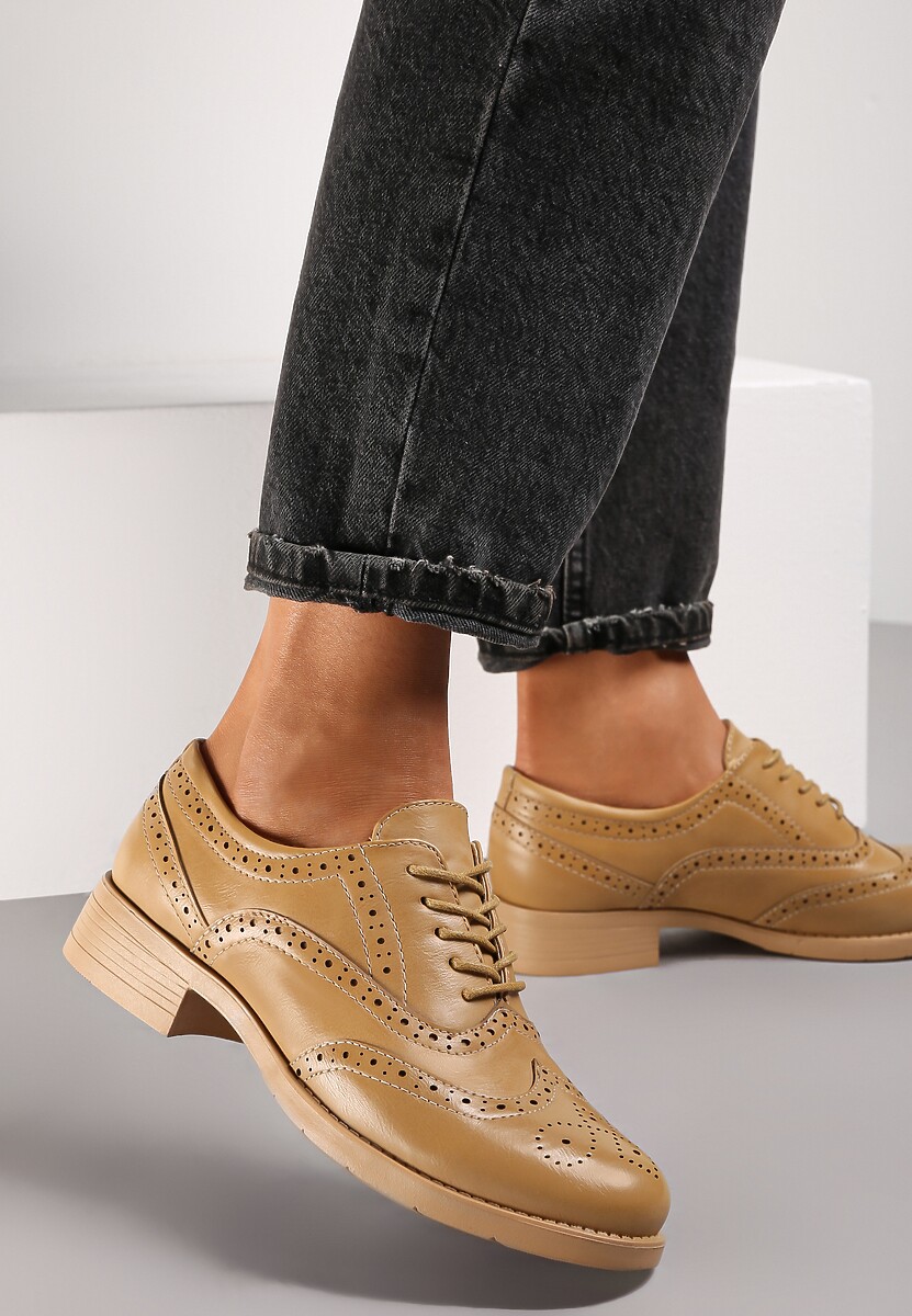 Pantofi bej Jay 1