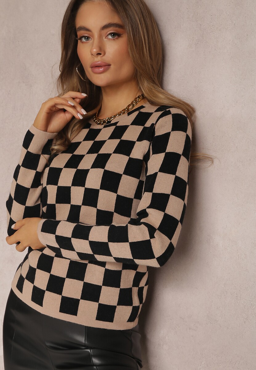 Beżowy Sweter w Szachownicę Semiopis 2
