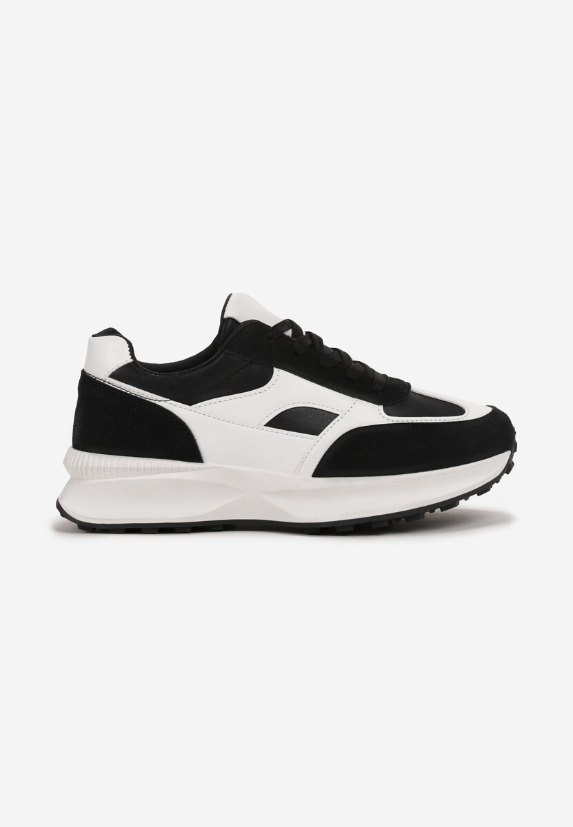 Sneakerși negri cu șireturi gleznă joasă talpă groasă decupaje Karia 3
