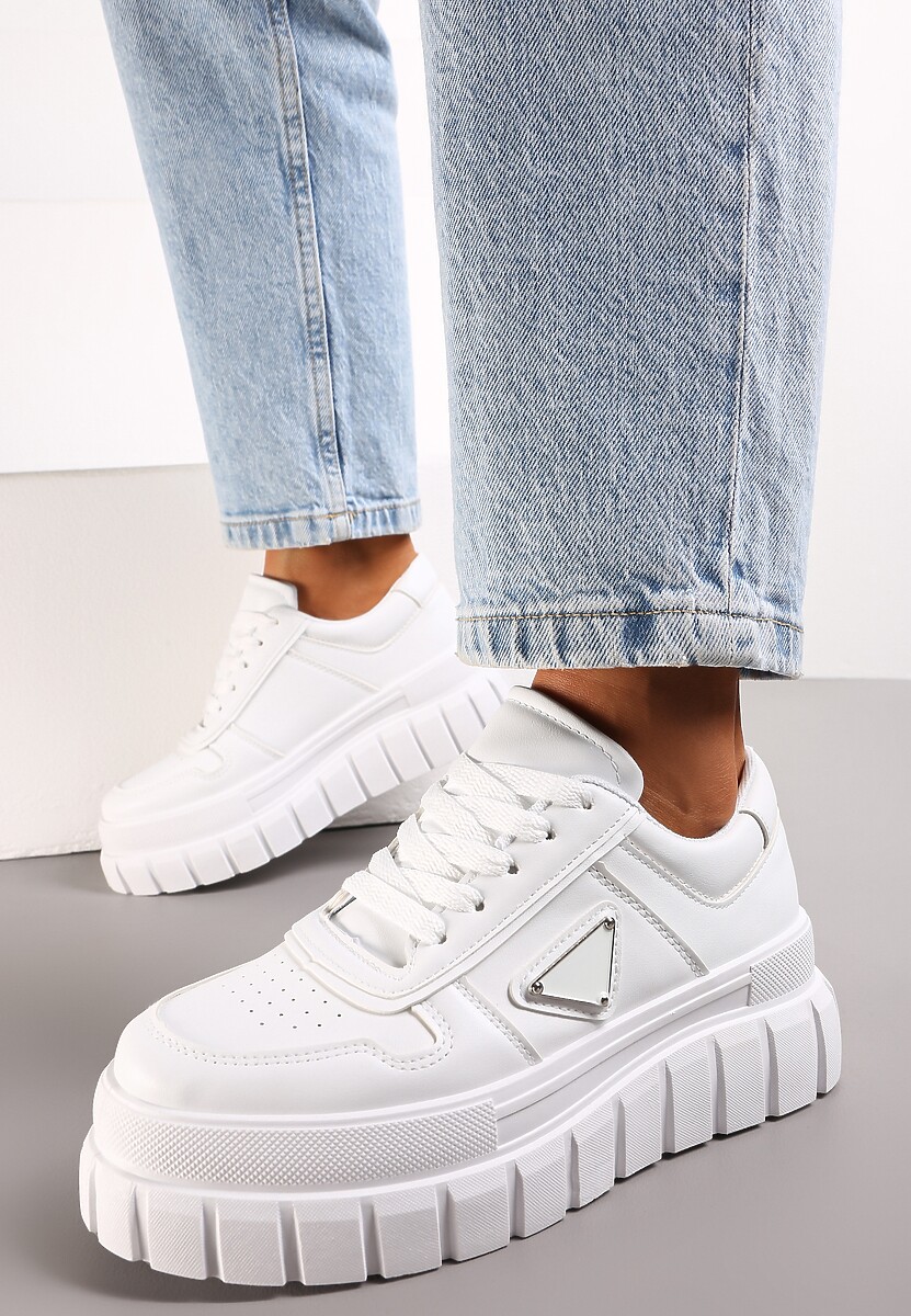 Białe Sneakersy przed Kostkę z Perforacją i Przeszyciami Kodima 2