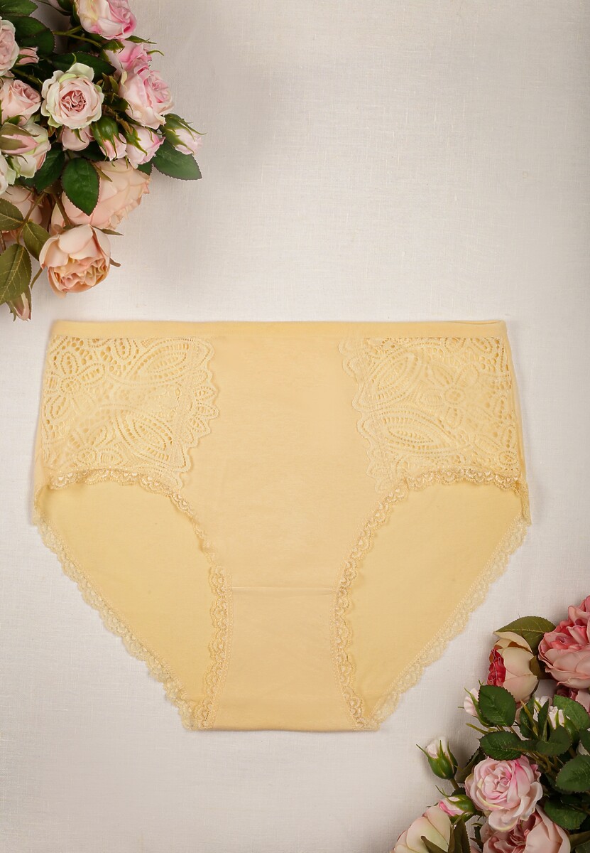 Jasnobeżowe Majtki Figi High Waist z Koronkowymi Wstawkami Graceland 1