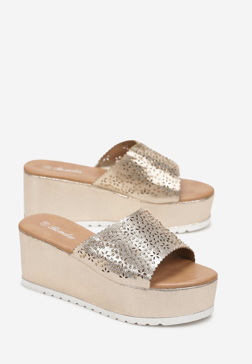 Złote Klapki na Koturnie z Ozdobnym Paskiem z Cyrkoniami i