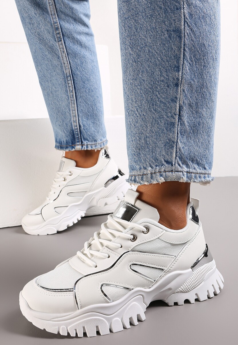Sneakerși Sport Albi cu Talpă Groasă și Aplicații Decorative Sossi 2