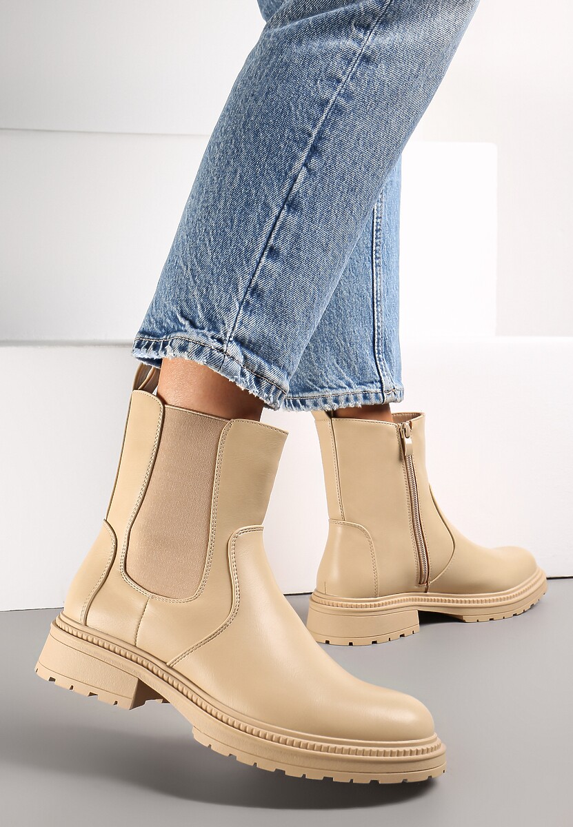 Botine bej cu insertie elastica pe lateralul tijei Berwena de la Renee.com.ro 1