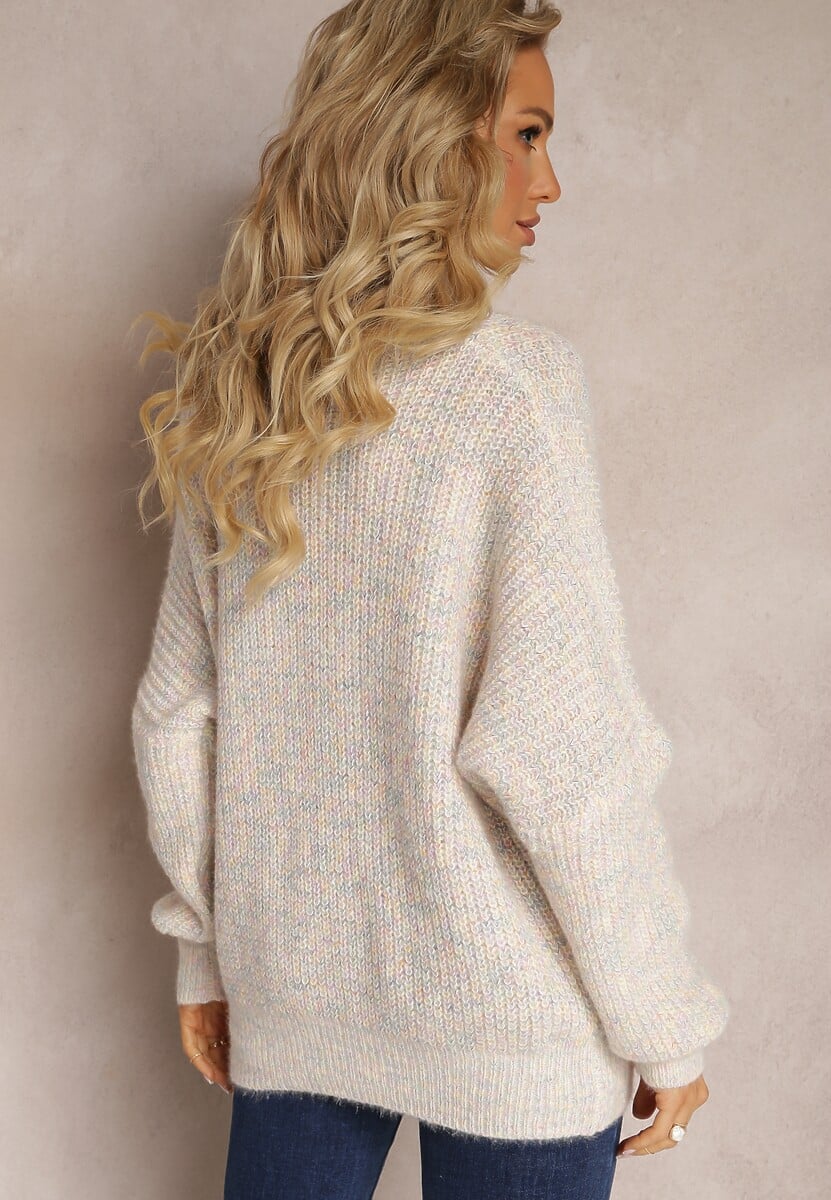 Jasnobeżowy Elastyczny Luźny Sweter z Dekoltem V i Ściągaczami Tangara 3