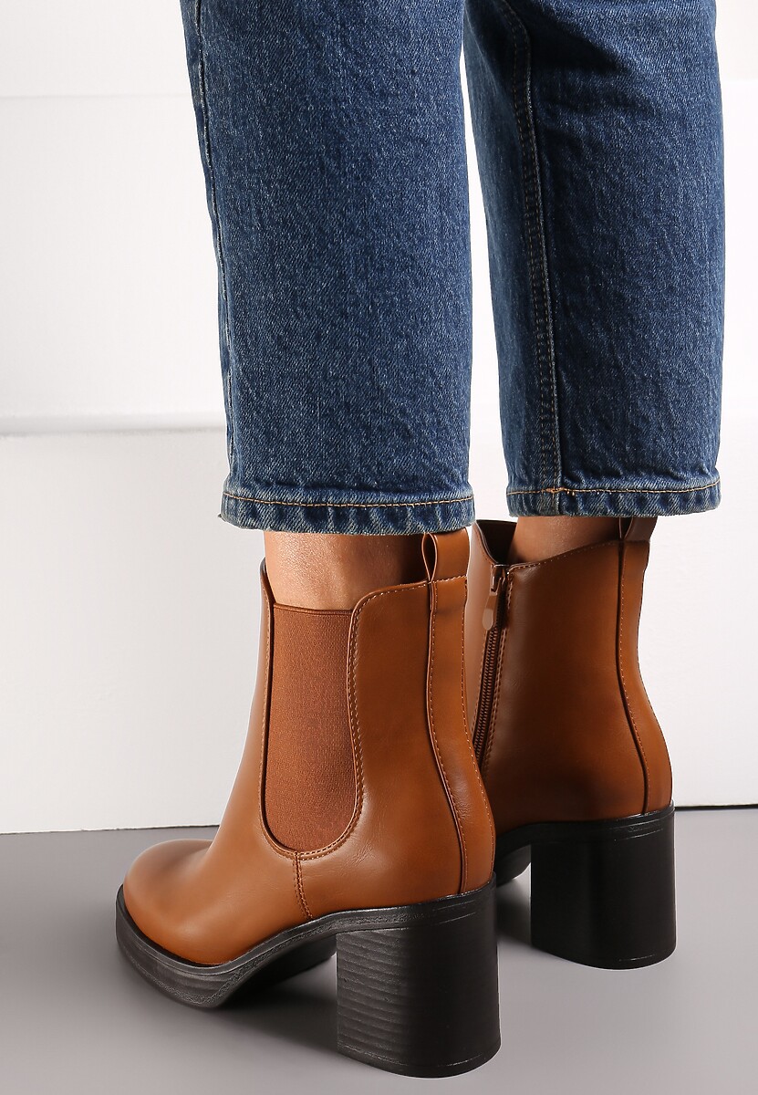 Botine maro cu toc Gofaria 2
