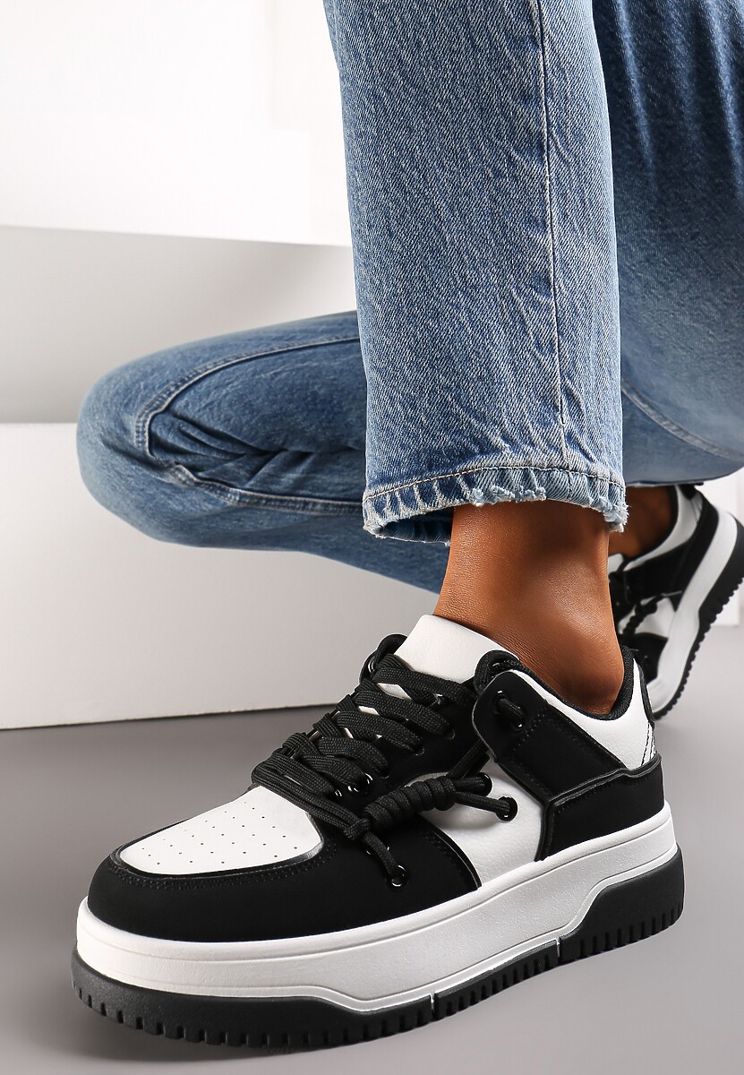 Sneakers Negri cu Perforatie și șiret Dublu Misoval 1