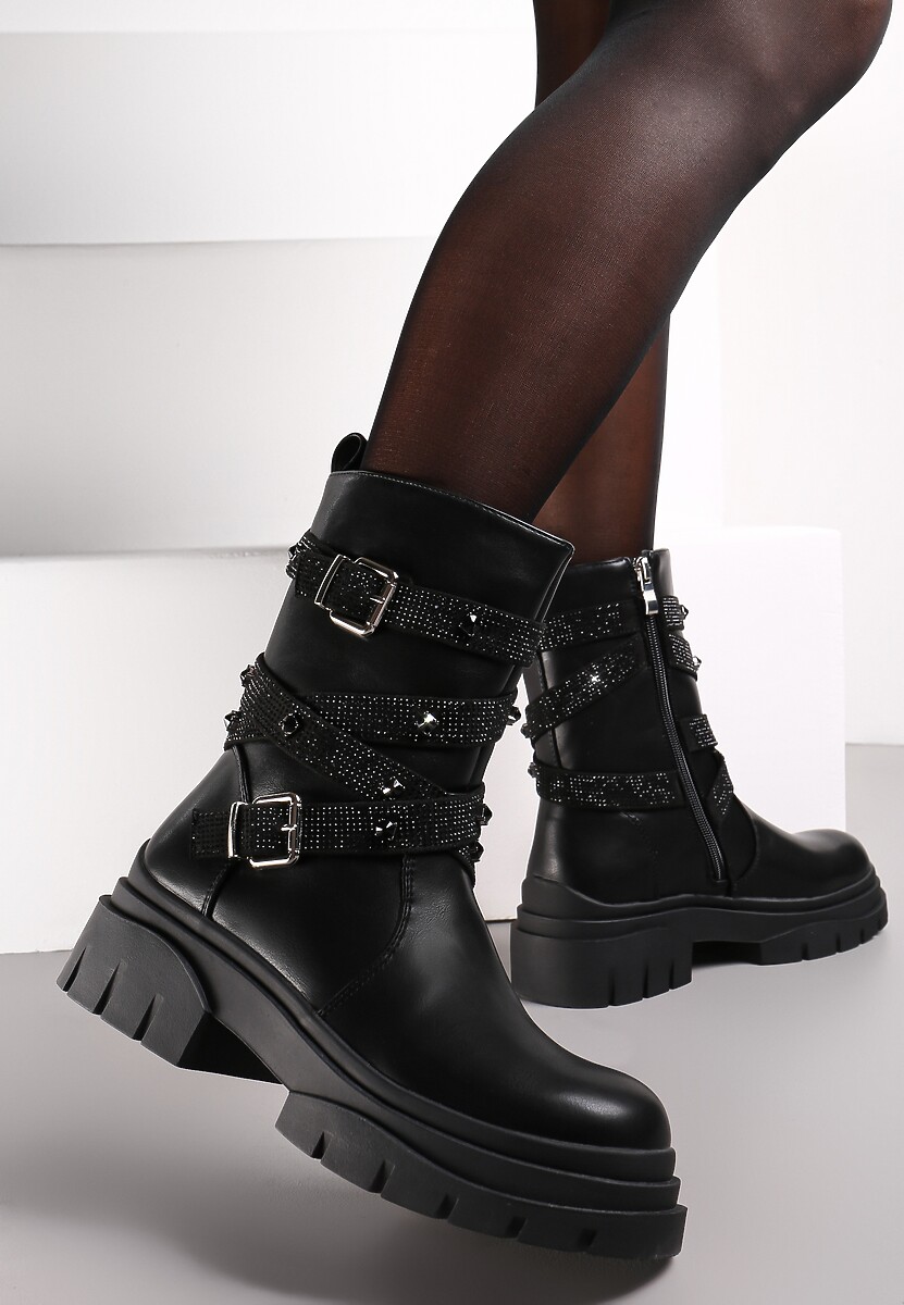 Botine negre tip bocanci cu catarame decorative pe barete oblice Anra 2