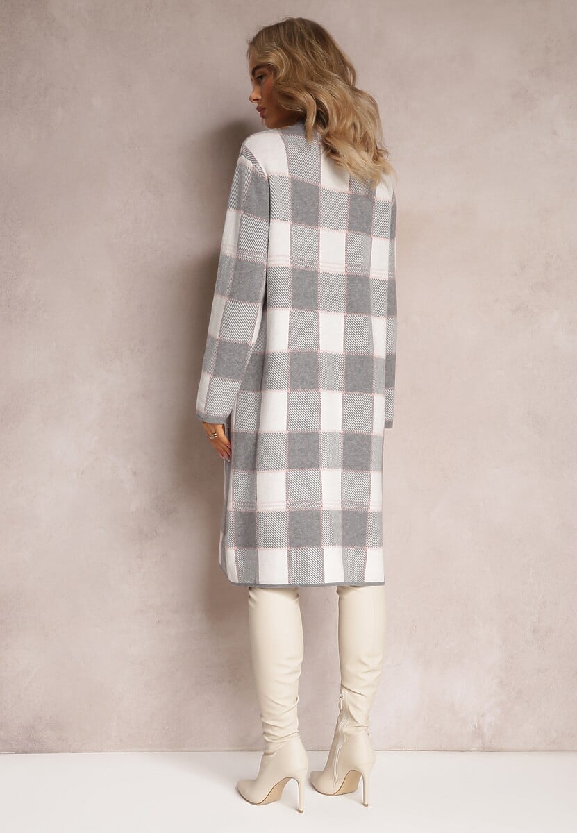 Szara Sukienka o Pudełkowym Fasonie z Sweterkowej Dzianiny w Kratkę Einestia 3